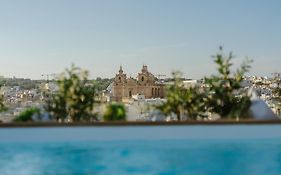 Royale Sainte Helene Boutique Hotel